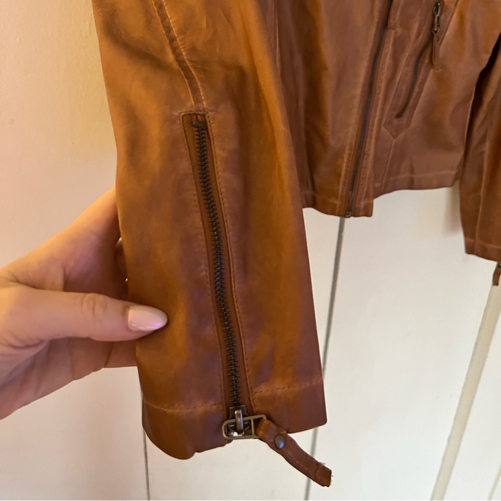 Max Studio Jacket - image 2